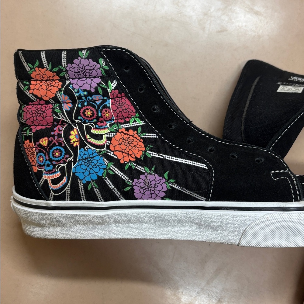 Vans Sk8-Hi Black Floral Skull Embroidered High Top Sneakers Off‎ The Wall Shoes